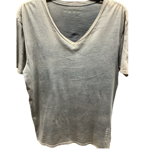 Guess Size Large V-Neck Graphic Tee. Preloved - Picture 2 of 5